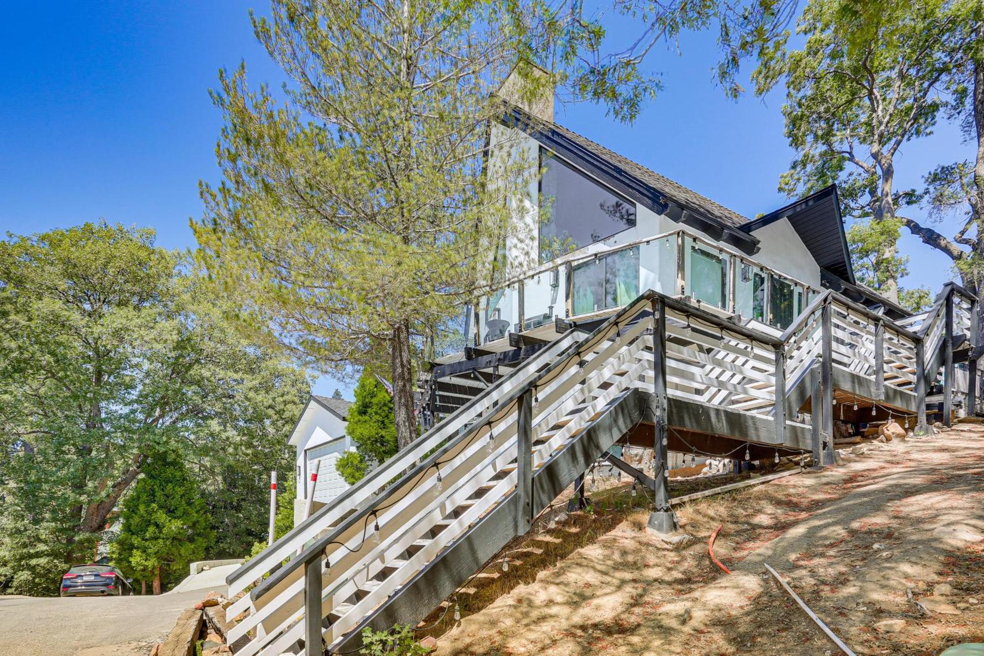 Lake Arrowhead Cabin With Hot Tub And Mountain Views! Extérieur photo