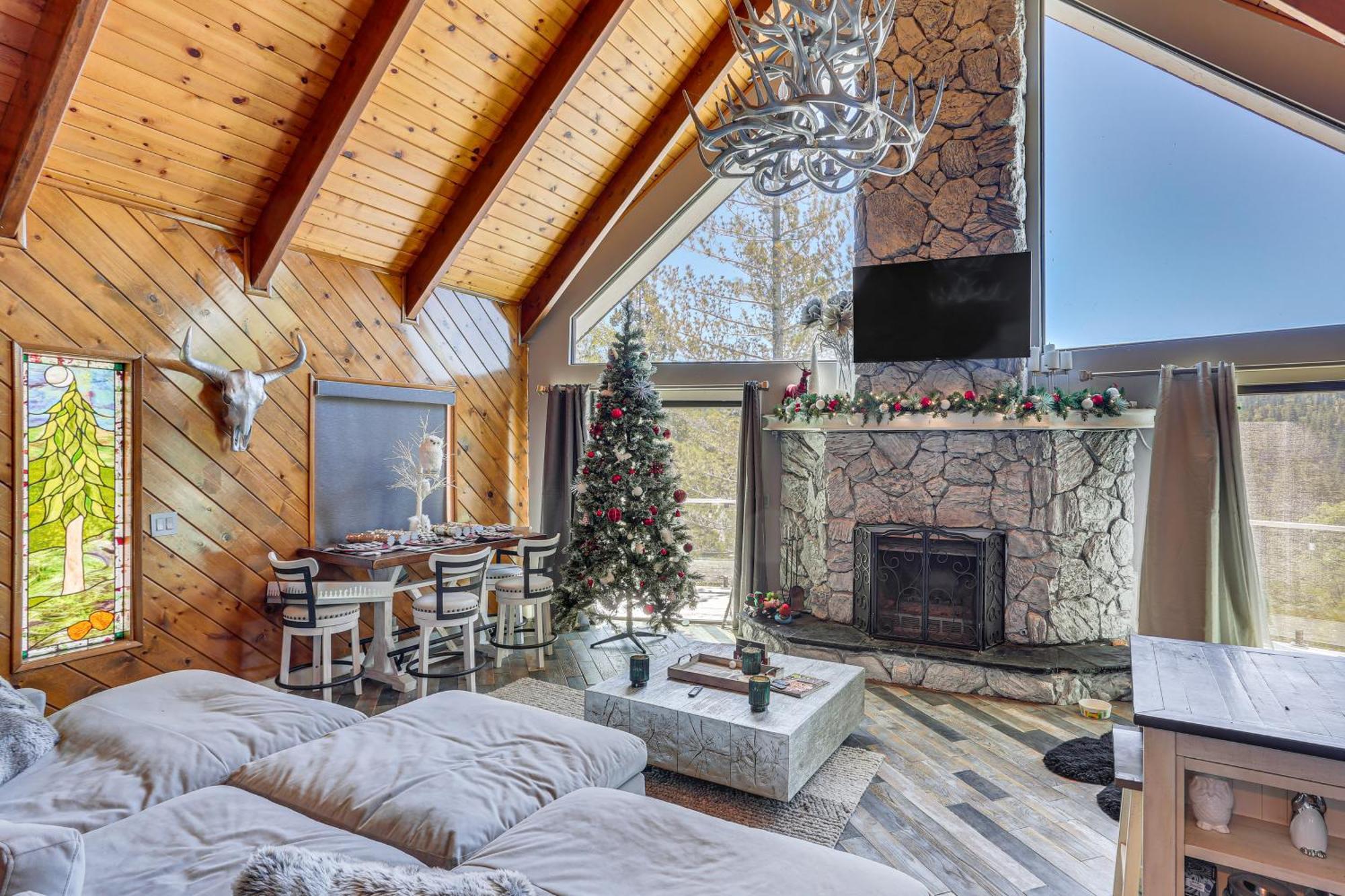 Lake Arrowhead Cabin With Hot Tub And Mountain Views! Extérieur photo