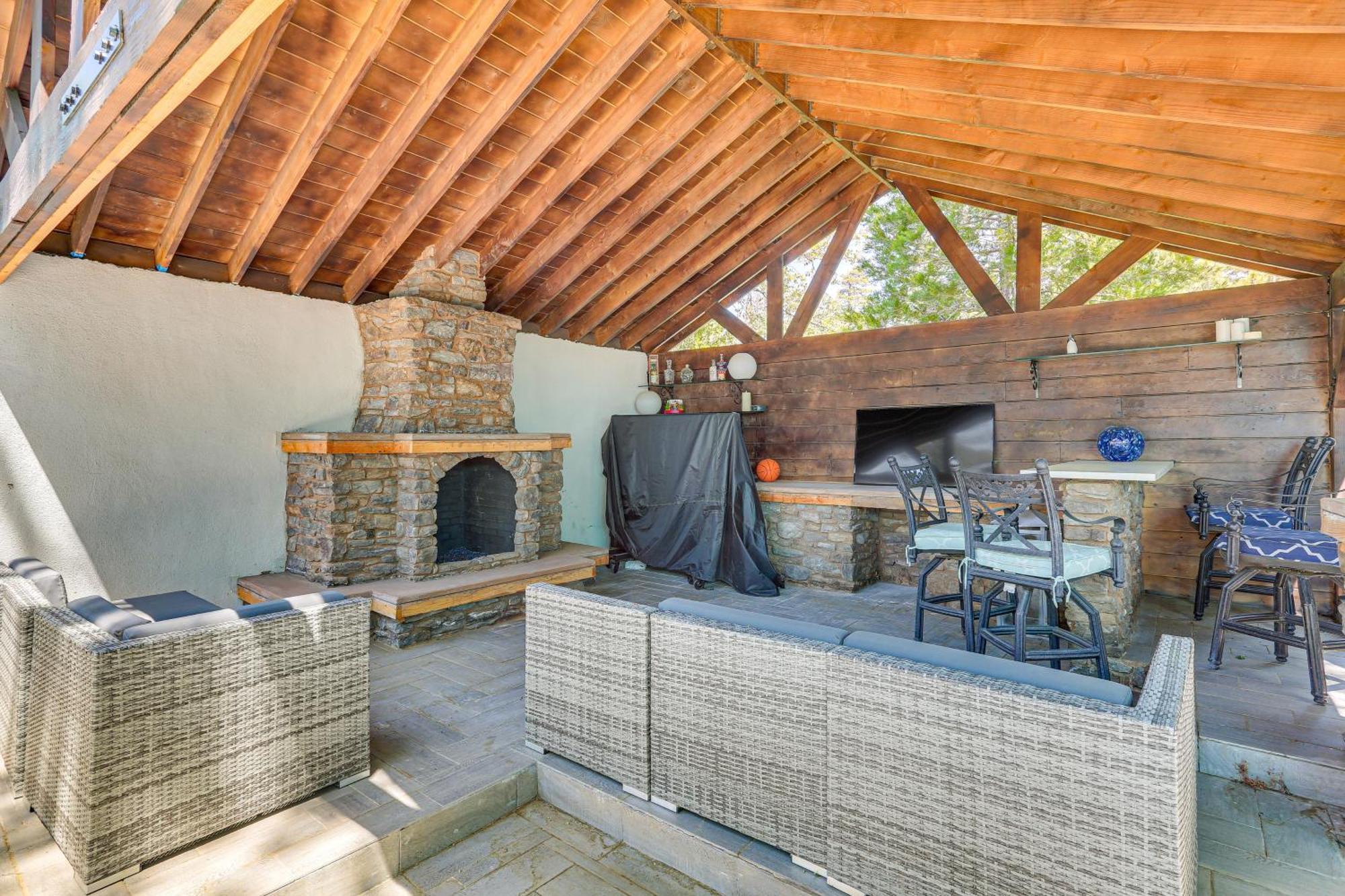 Lake Arrowhead Cabin With Hot Tub And Mountain Views! Extérieur photo